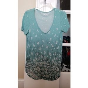 Turquoise short sleeve shirt